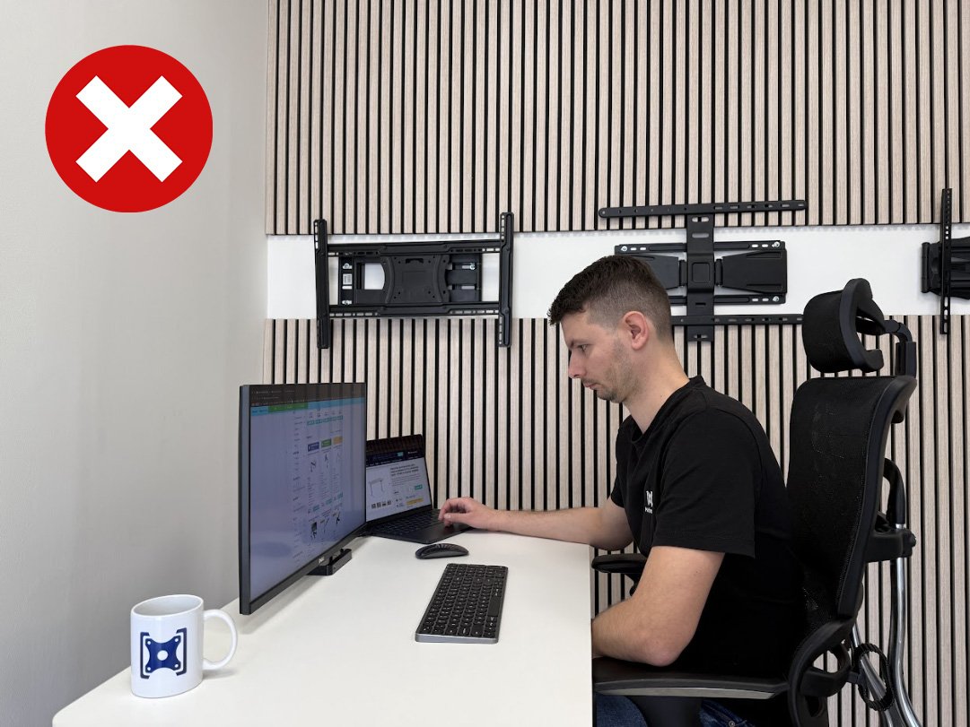 Rossz testtartás számítógép előtt